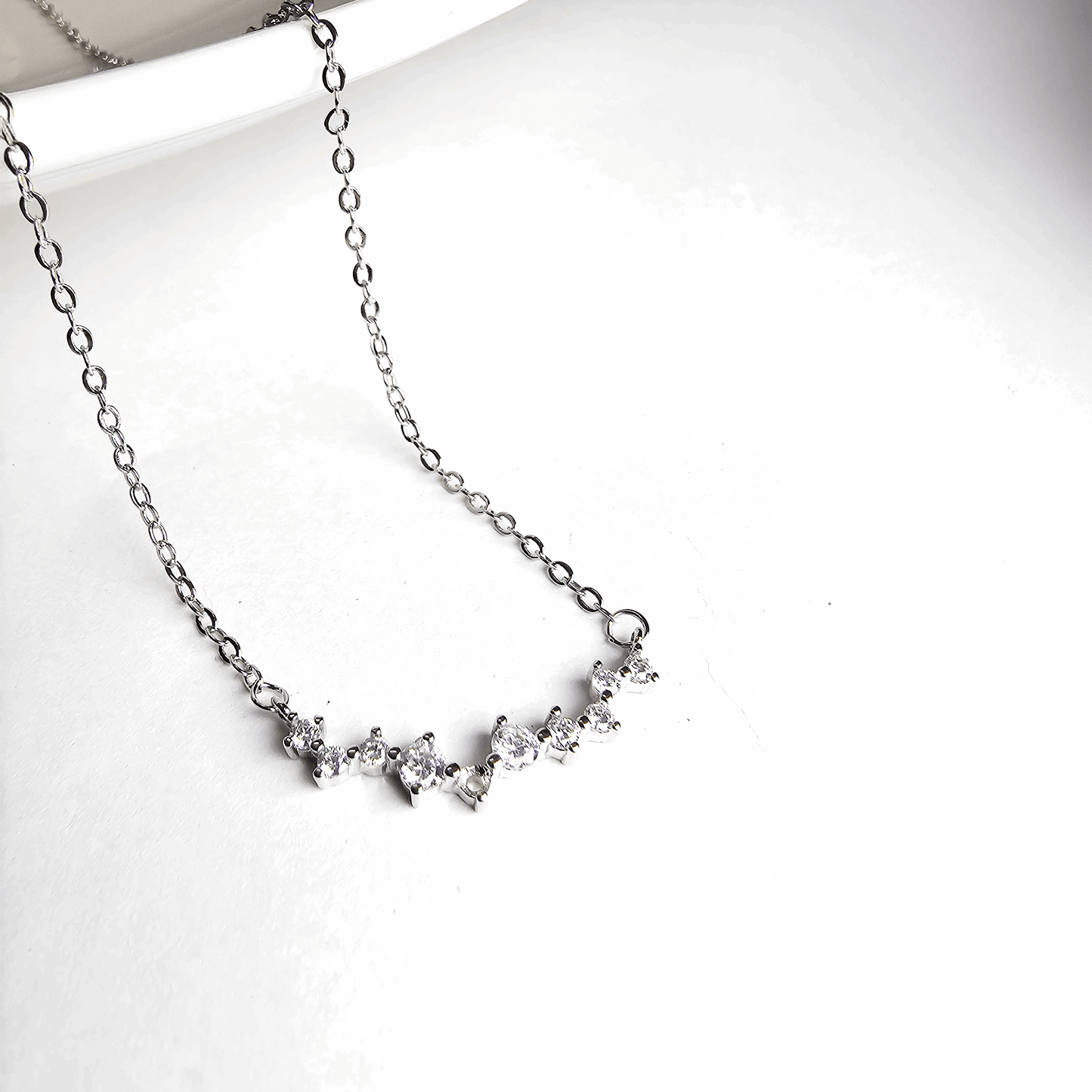 The Timeless Sparkle Jewellery Set - Aagrah Jewels™