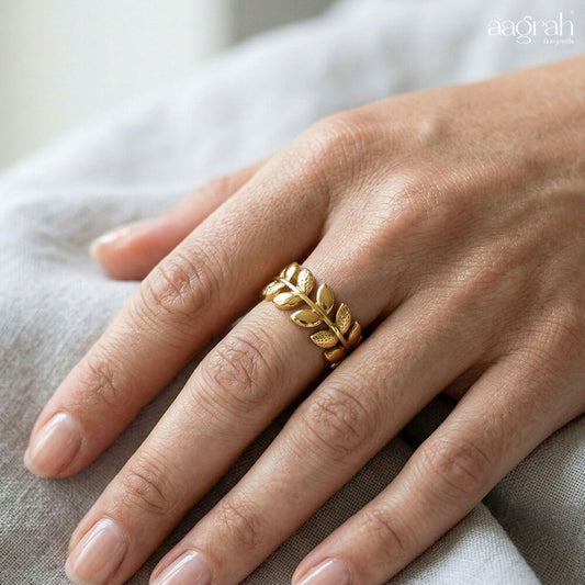 The Aurelia Leaf Adjustable Ring