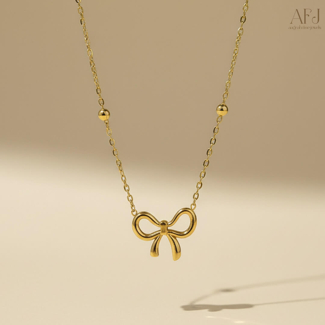 The Elegant Infinity Bow Pendant Necklace