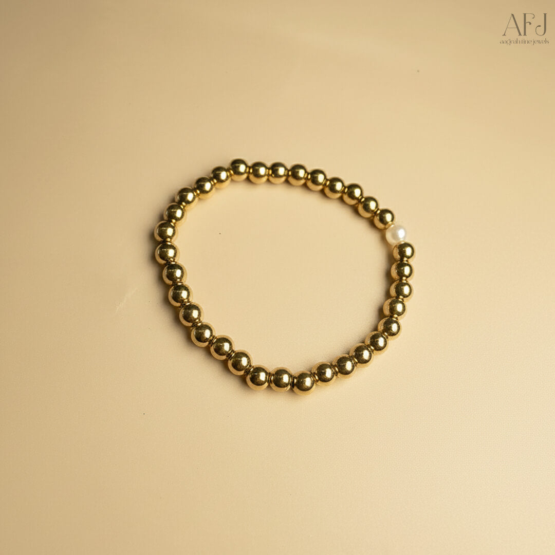 Gold-Plated Elegant Bracelet Set (Pack of 5)