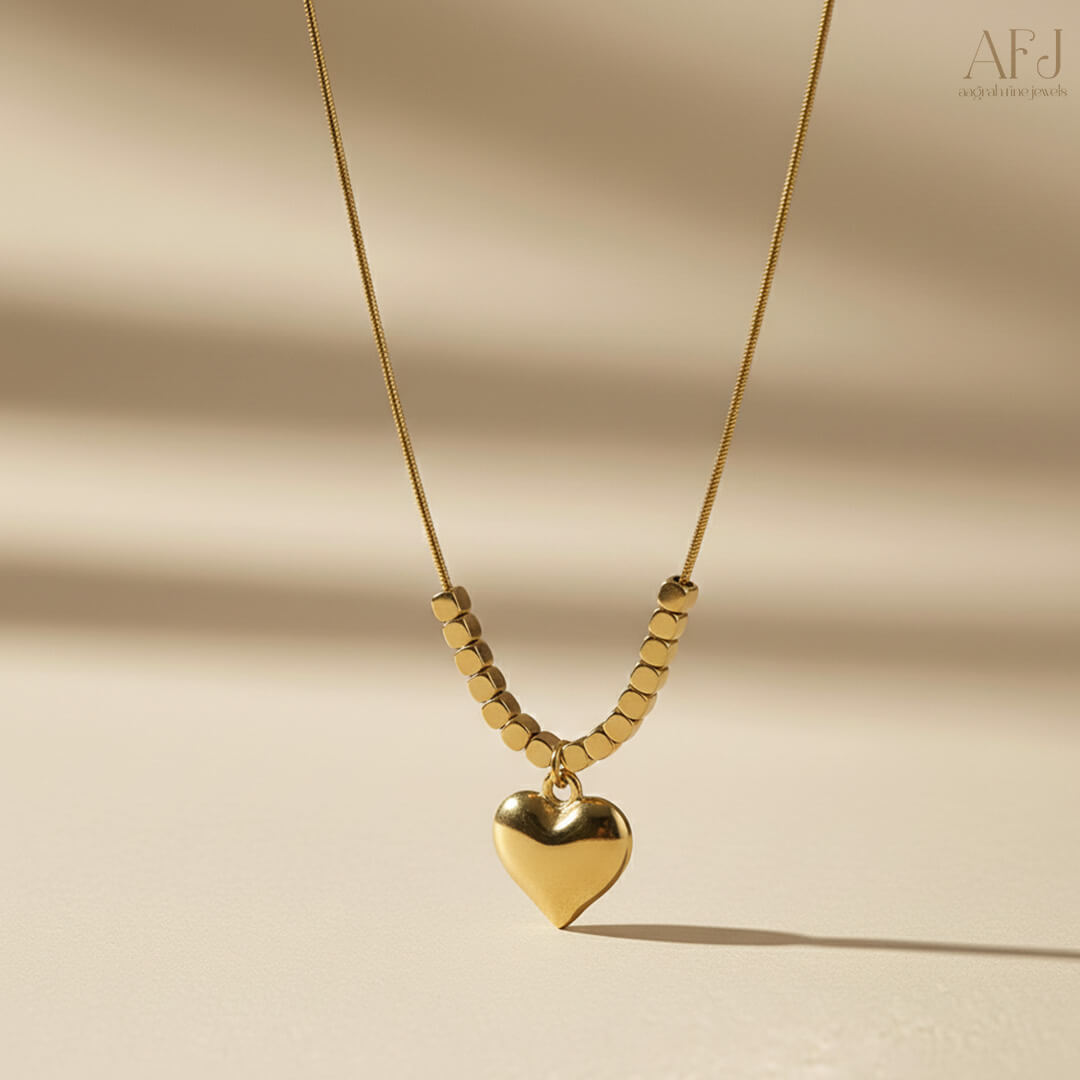 The Everlasting Heart Pendant Necklace