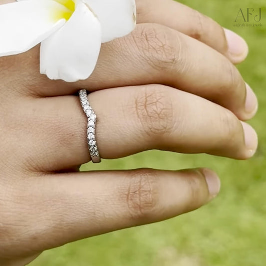 Celeste V-Shaped Korean Ring