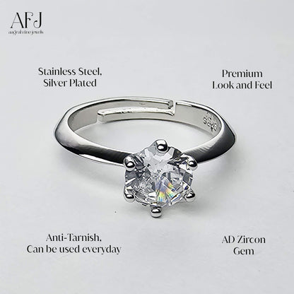 Lyra Classic Solitaire Ring