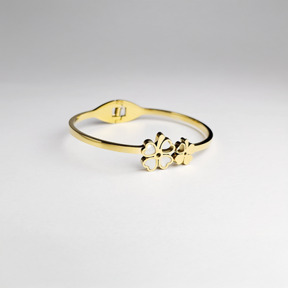 The Dual Floral Clover Bracelet - Aagrah Jewels™