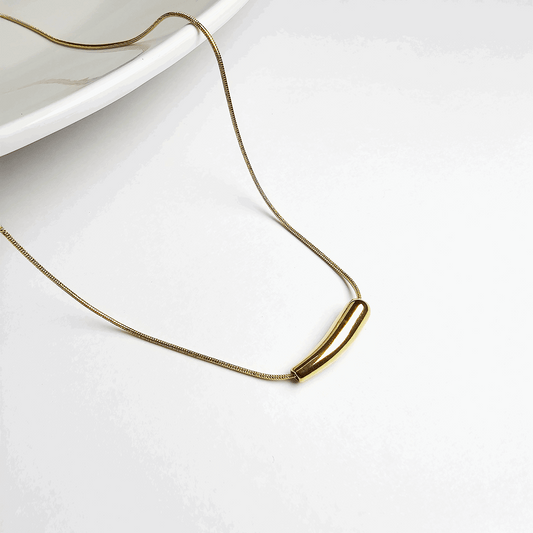 The Luxe Minimalist Teardrop Necklace - Aagrah Jewels™