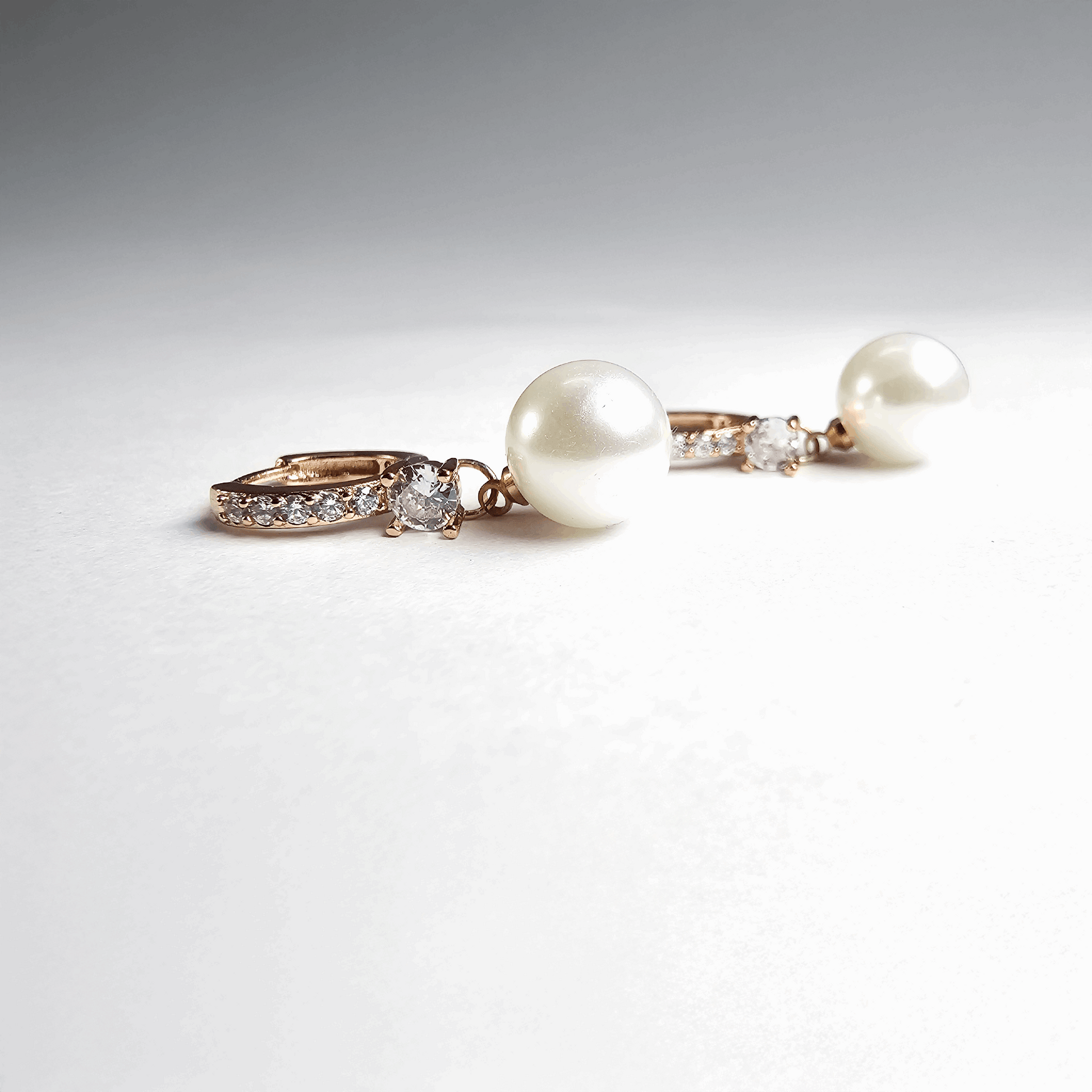 The Royal Pearl Luxe Jewellery Set - Aagrah Jewels™