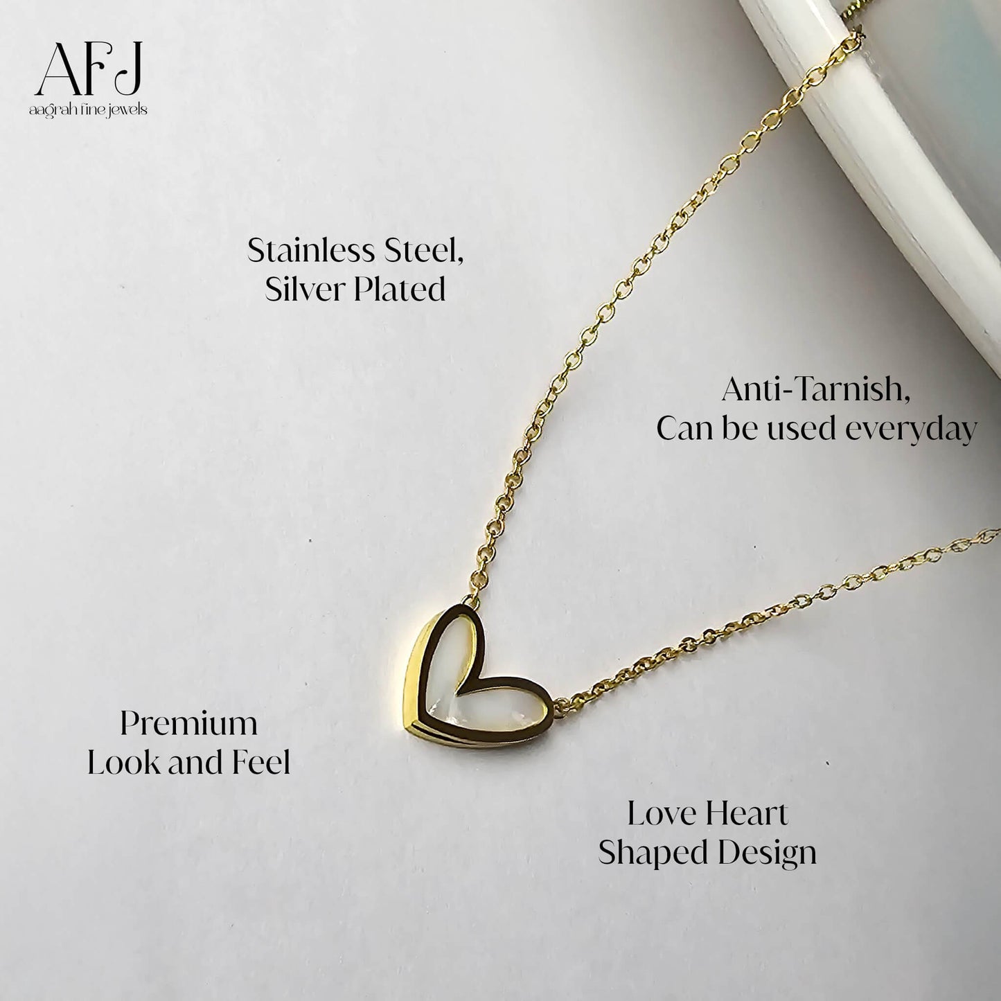 Amora Outline Heart Pendant
