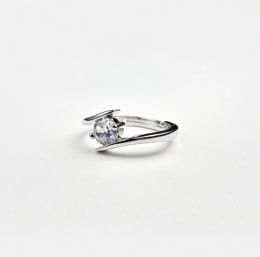 Aurora Solitaire Ring