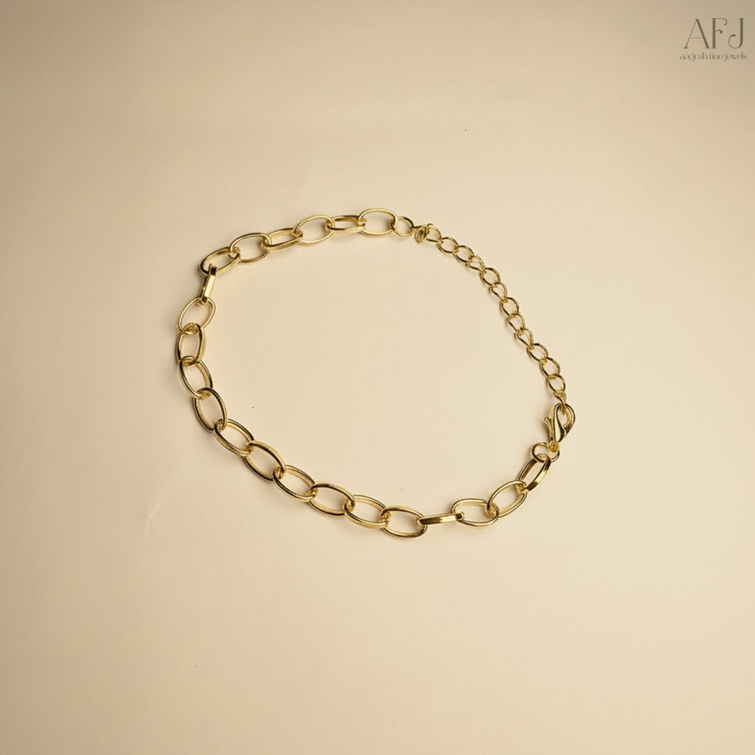 Gold-Plated Elegant Bracelet Set (Pack of 5)