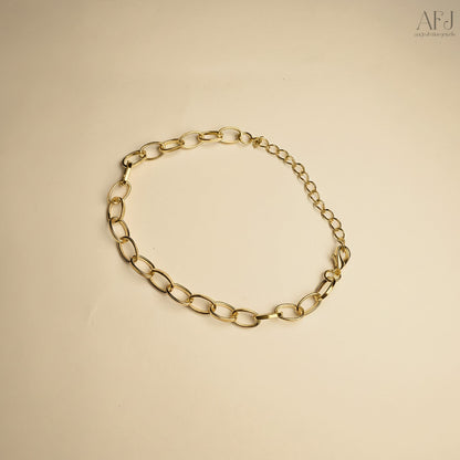 Gold-Plated Elegant Bracelet Set (Pack of 5)