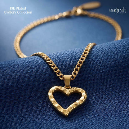 The Textured Heart Necklace