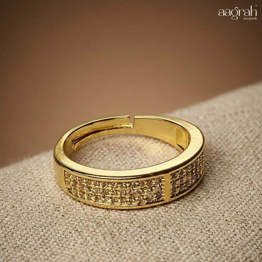 The Aureus Bold Band Ring