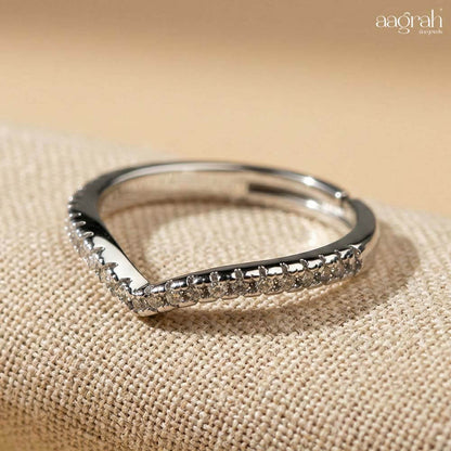 Celeste V-Shaped Korean Ring