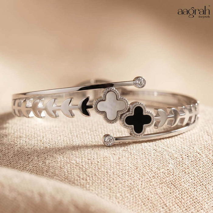 The Clover Luxe Bracelet