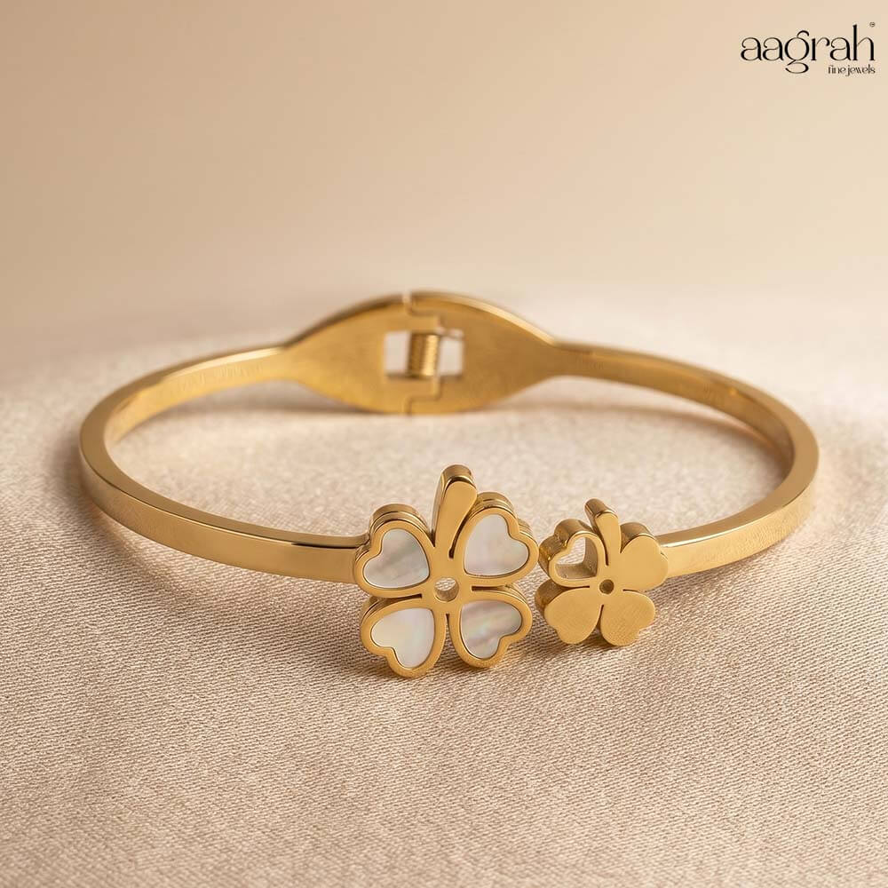 The Dual Floral Clover Bracelet