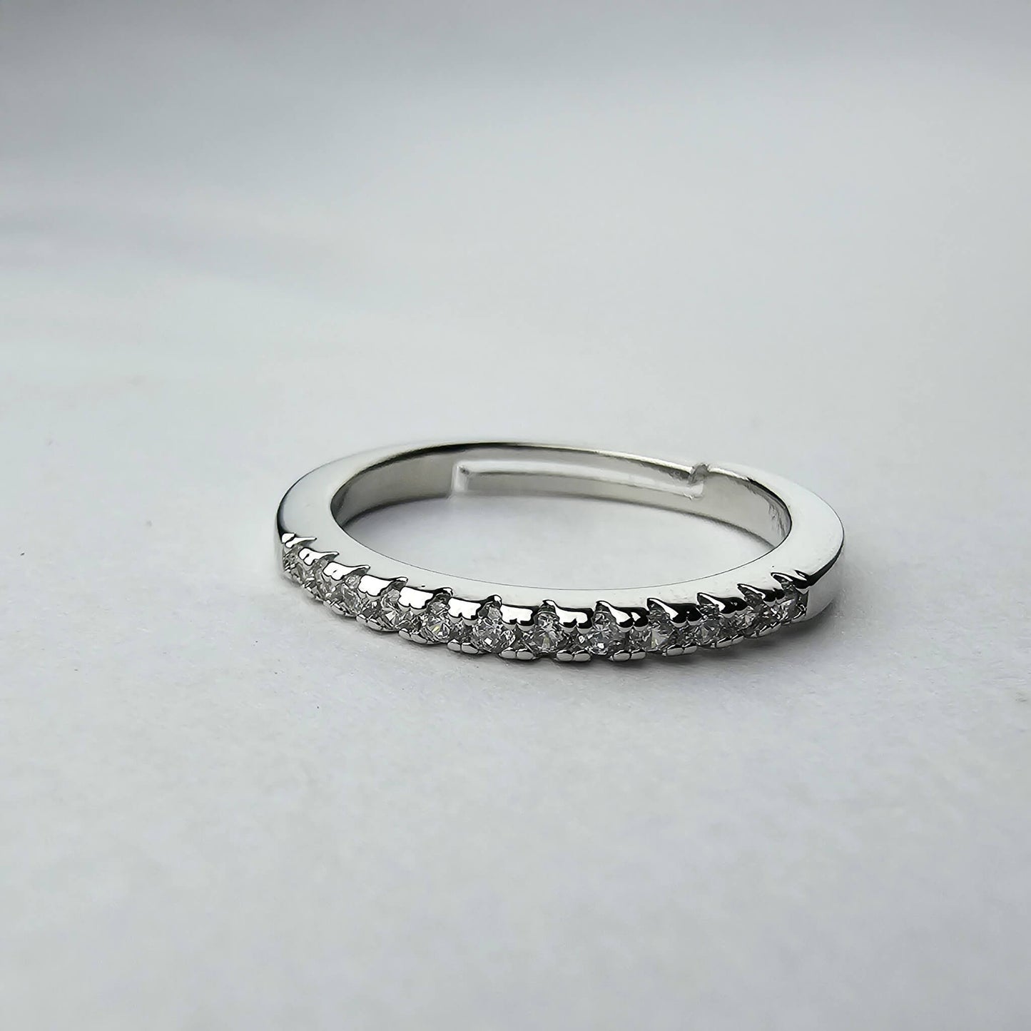 Serin Korean Diamond Band