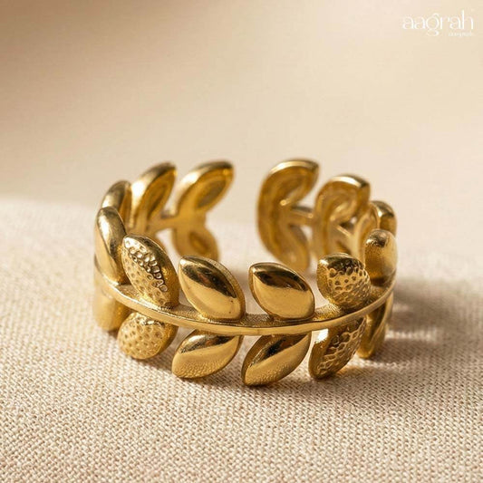 The Aurelia Leaf Adjustable Ring