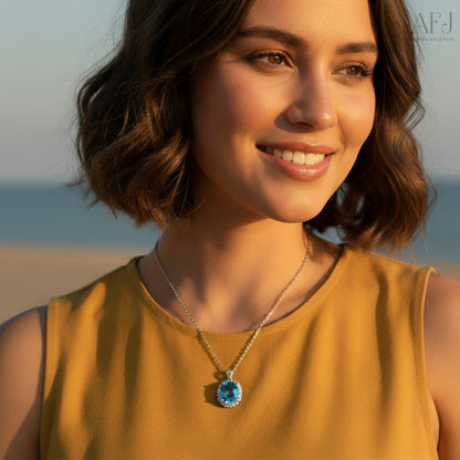 The Azure Glow Round Pendant