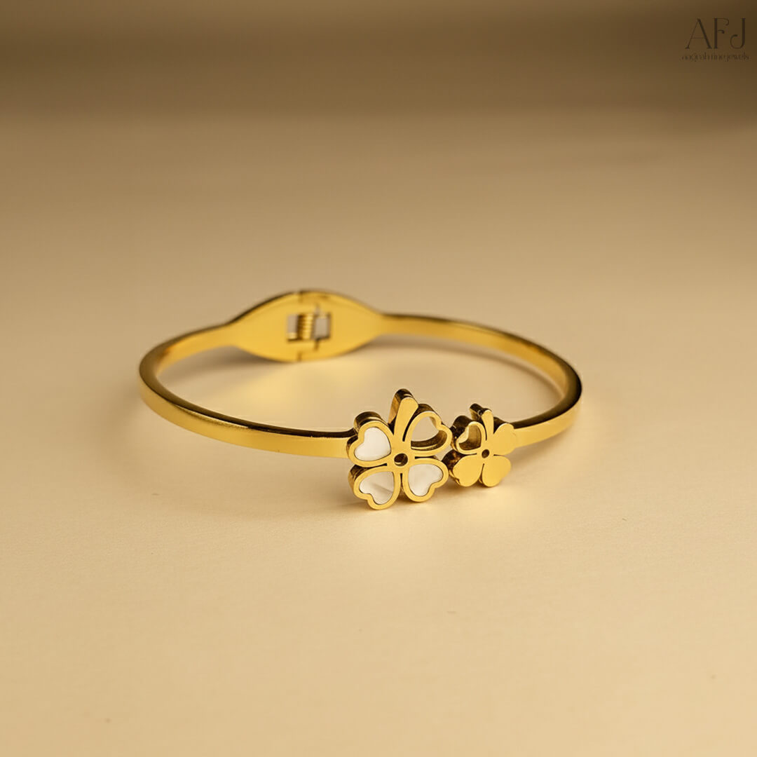 The Dual Floral Clover Bracelet