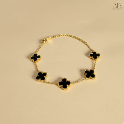 The Elegant Black Clover Jewellery Set