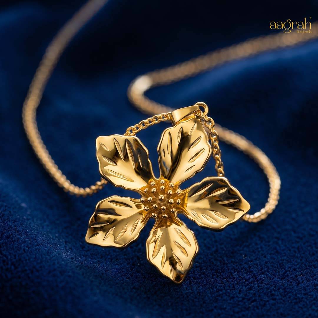 The Golden Blossom Necklace