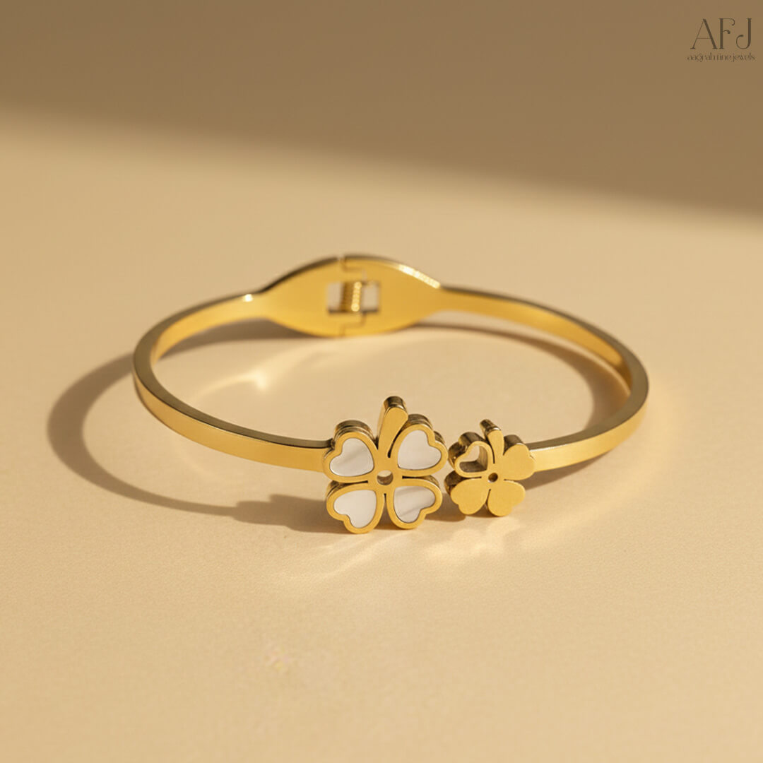 The Dual Floral Clover Bracelet