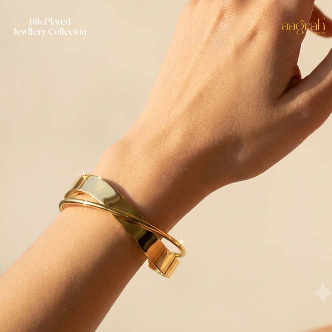 The Infinity Flow Cuff Bracelet
