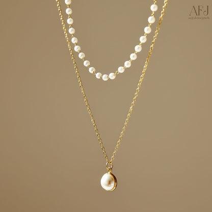 The Elegant Pearl Double Layer Necklace