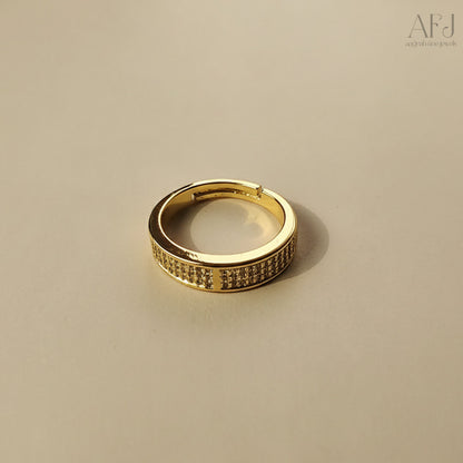 The Aureus Bold Band Ring
