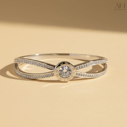 The Roman Luxe Bracelet