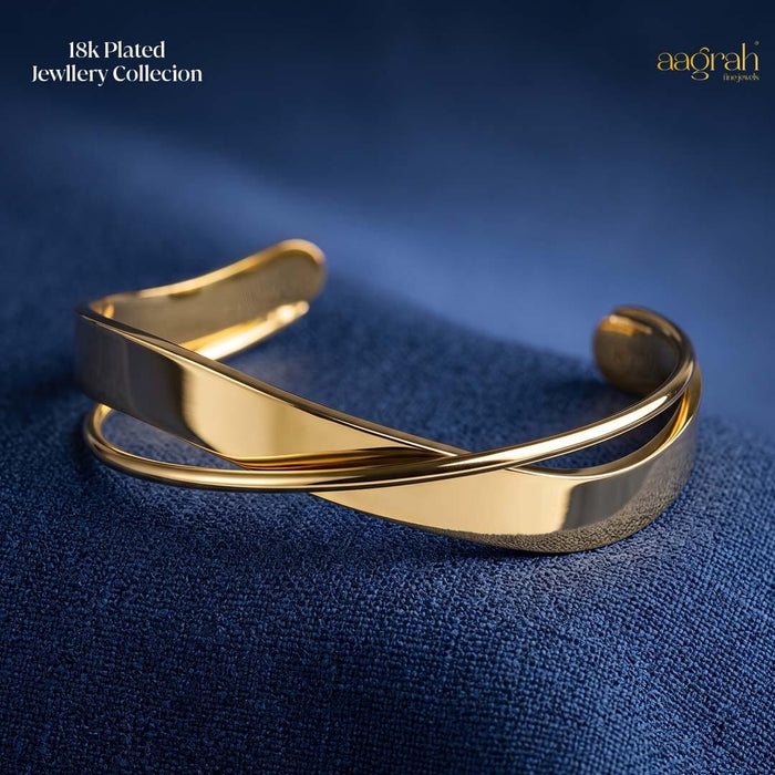 The Infinity Flow Cuff Bracelet